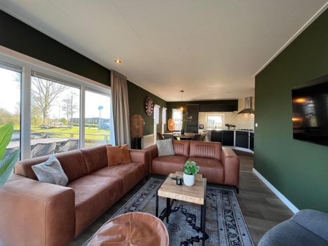 RCN Vakantiepark de Potten Offingawier Habitación foto
